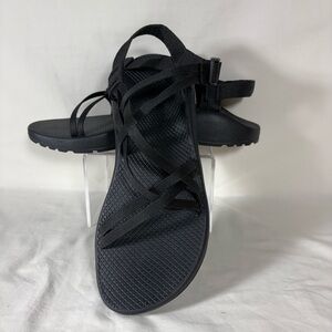 Chaco Strappy Minimalistic Black Women's Open Toe Sandals Size 12